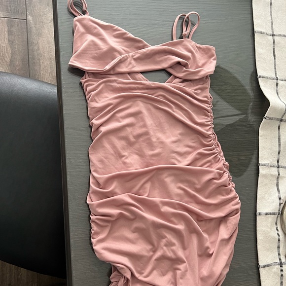 MINI DRESS - Picture 1 of 3